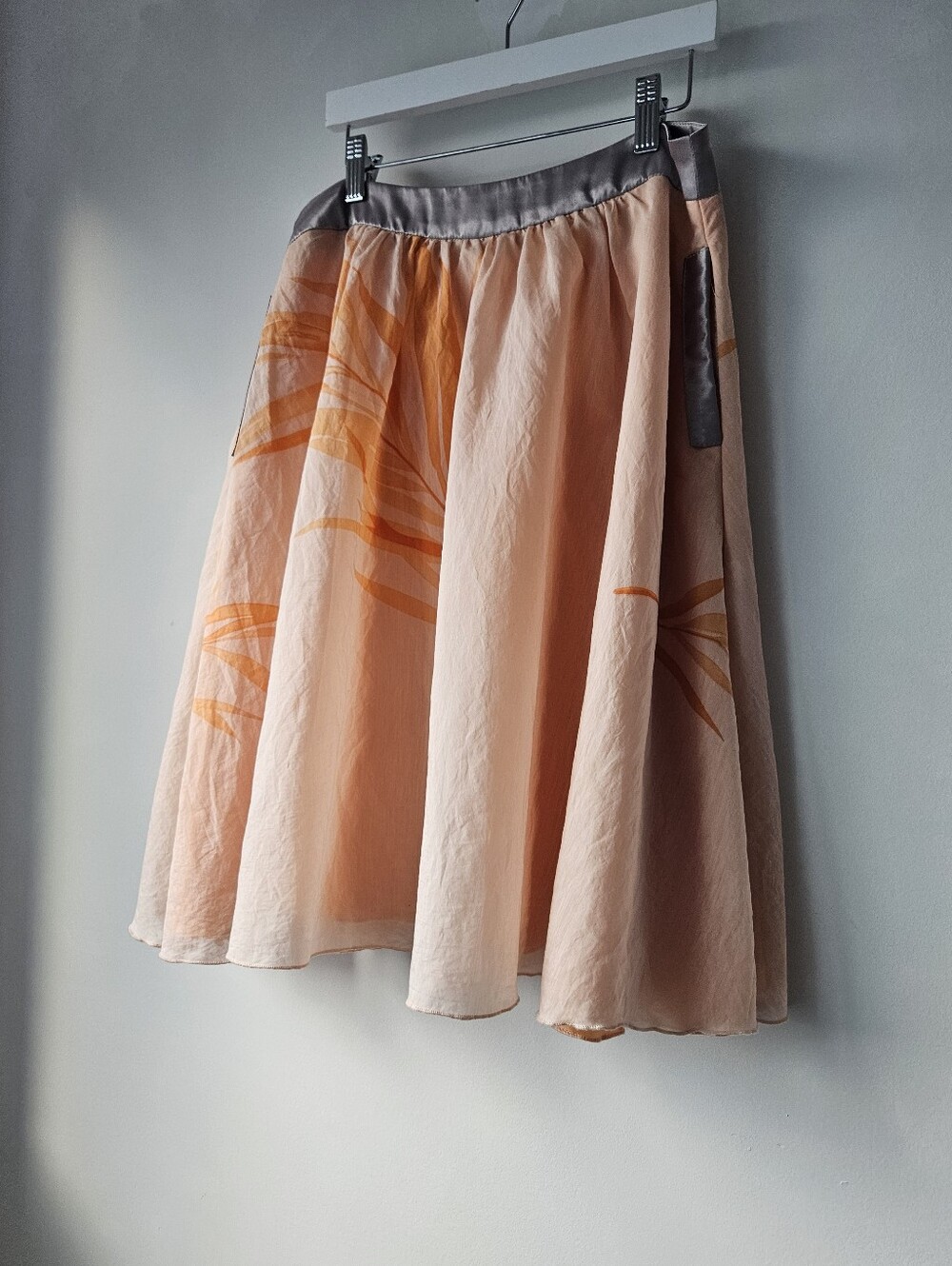 Ziji Anthro Peach Watercolor With Silver Pocket Cotton Satin Layered Skirt
